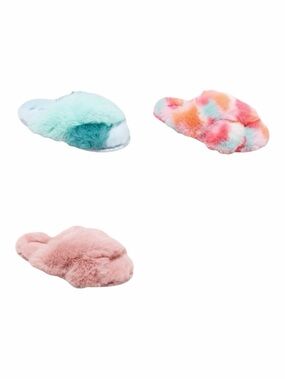 Cat & Jack Girls Brooklyn Crossband Faux Fur Slide Slipper Bundle